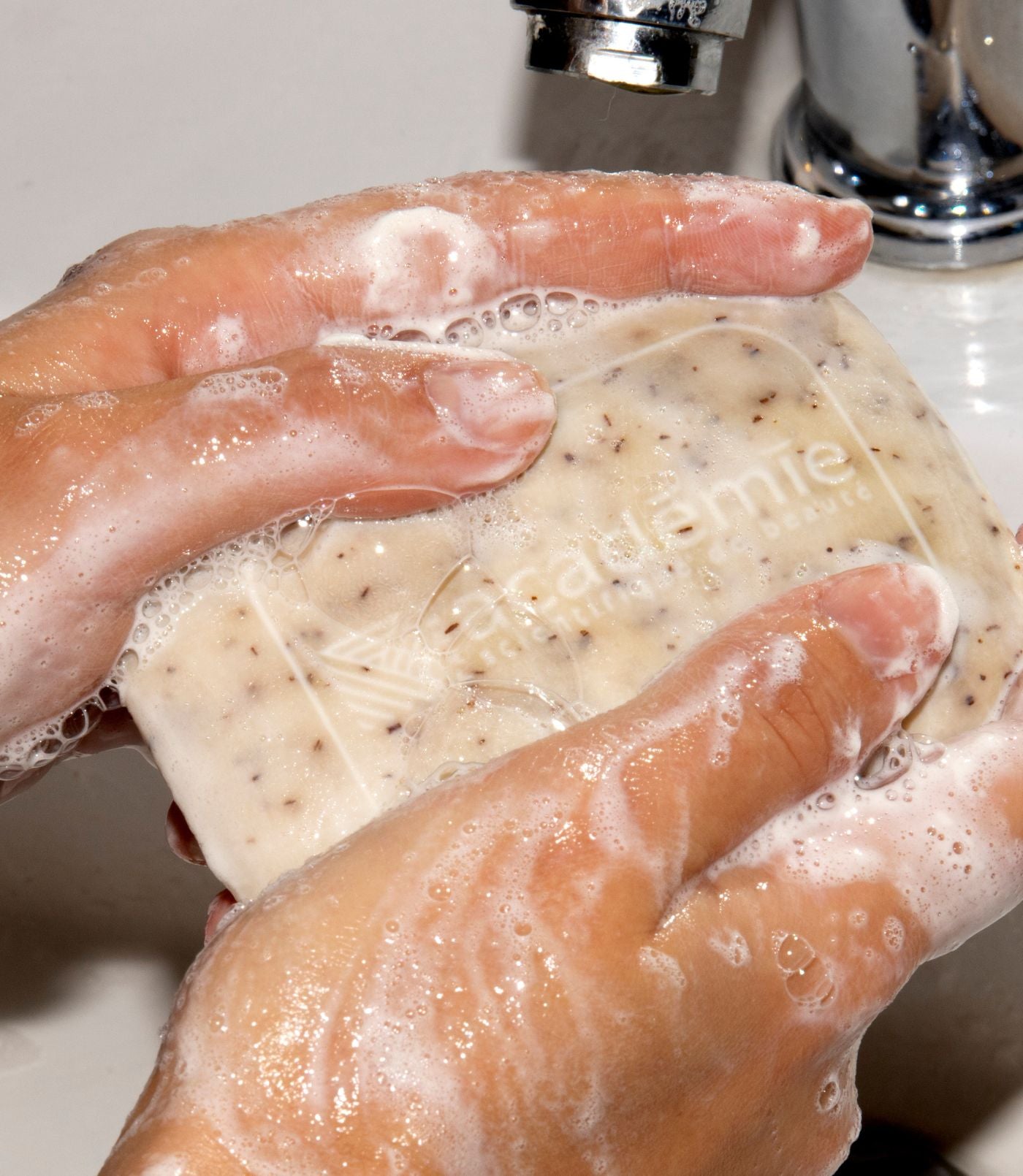 Savon Exfoliant au Romarin